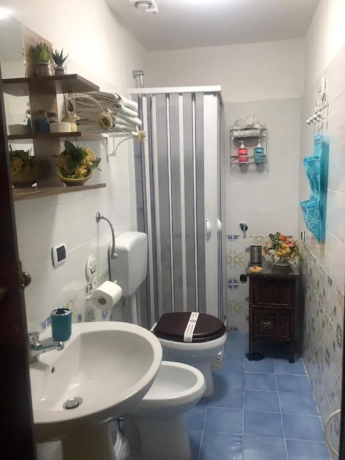 B&B Ruffo Nel Cuore Di Napoli Italië